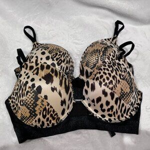 EUC - Victoria's Secret - Lot of 2, 32D Very Sexy Push-up